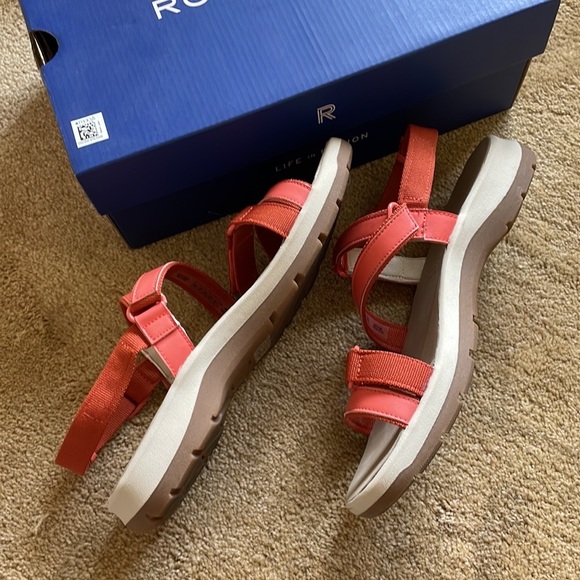 ROCKPORT Trail Tech Washable Sandals Size 9 Color Orange Like New!! - Picture 12 of 14
